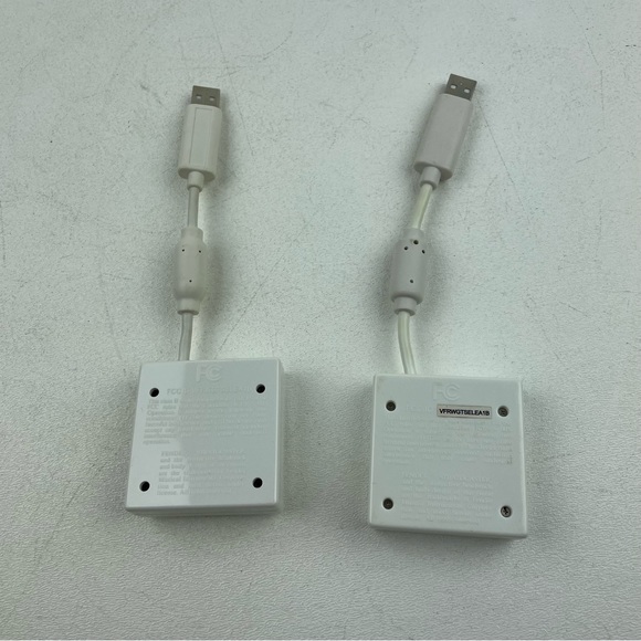 Rock Band Wii Dongle VFRWGTSELEA1B for Fender Stratocaster **TESTED WORKS** TWO - Picture 4 of 4